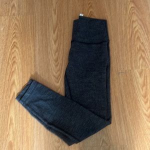 Lululemon Wunder under full on luon knit